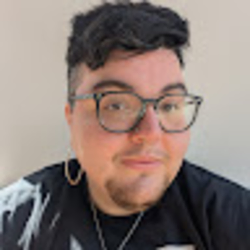 Meet your Posher, Alix